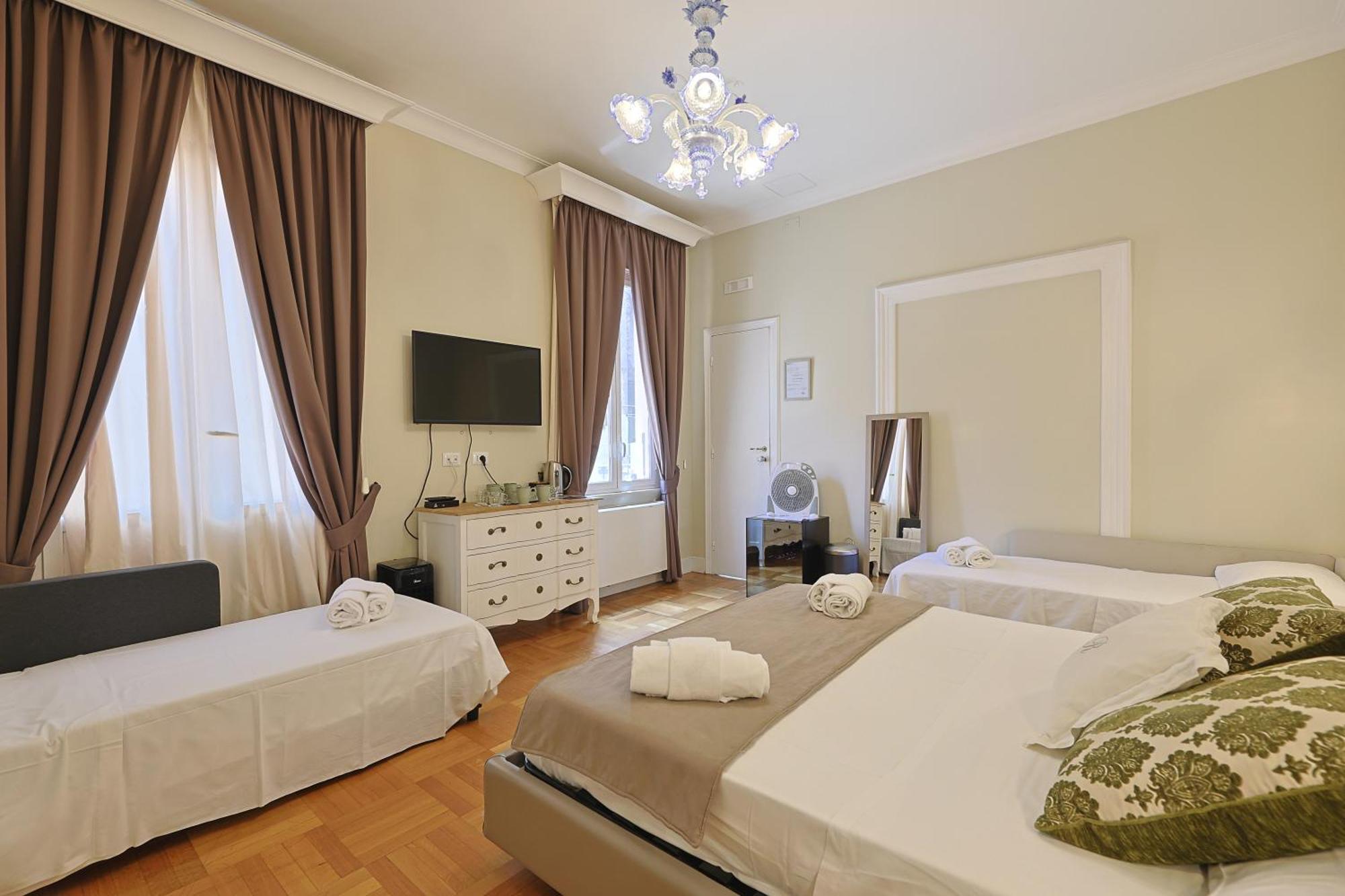 Art House Suites56 Via Del Babuino 56 Rome Exterior photo